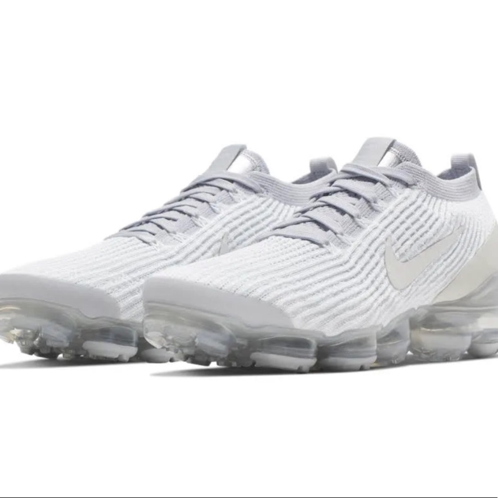 Nike Air VaporMax Flyknit 3 Womens running shoe Size 5.5 , color “Pure Platinum”